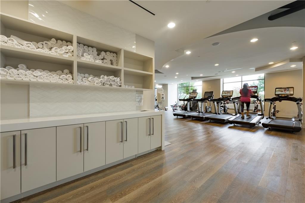 270 17th Street NW Unit 4306