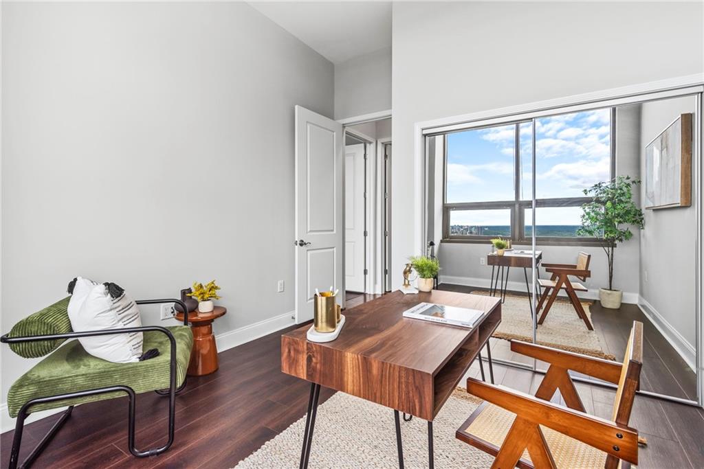 270 17th Street NW Unit 4306