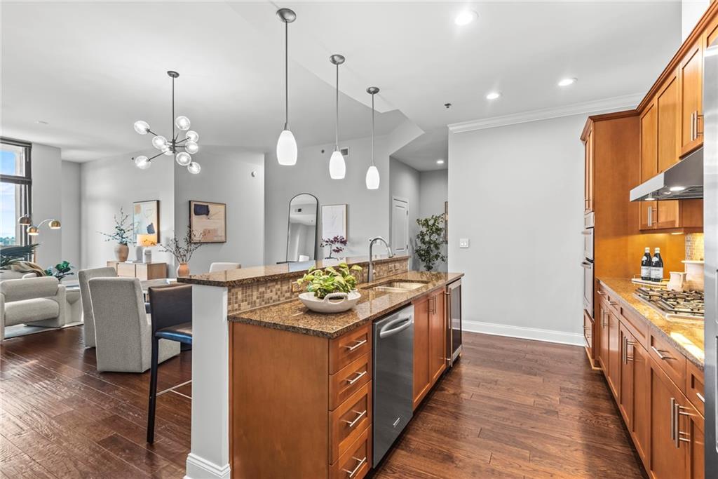 270 17th Street NW Unit 4306