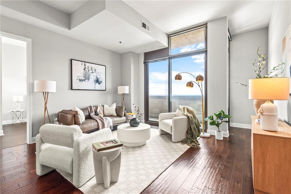 270 17th Street NW Unit 4306