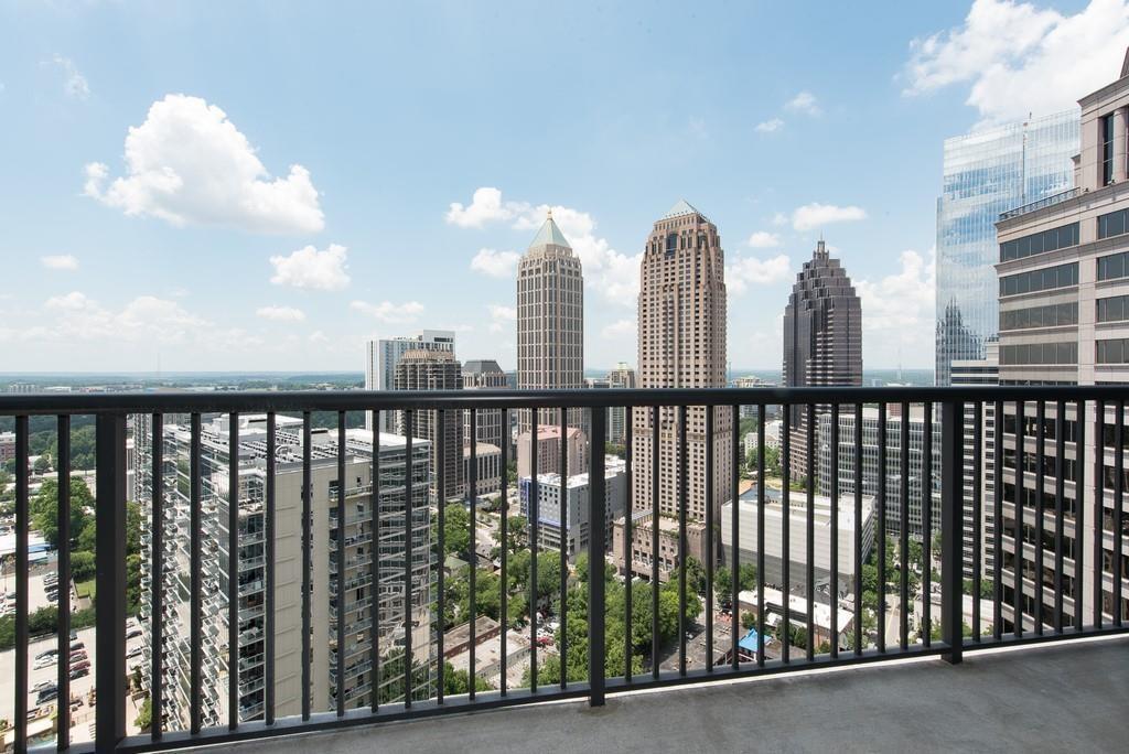 1080 Peachtree Street NE Unit 2616