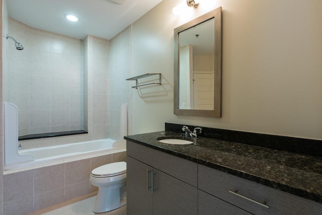 1080 Peachtree Street NE Unit 2616