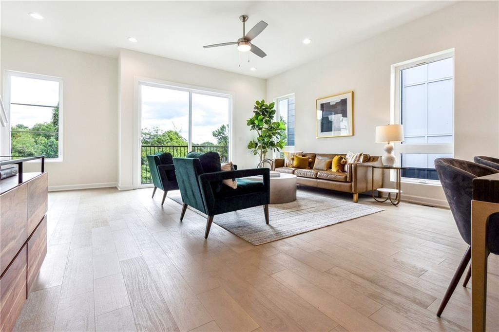 2029 Memorial Drive Unit 32