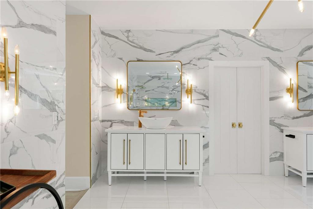 14225 Birmingham Highway