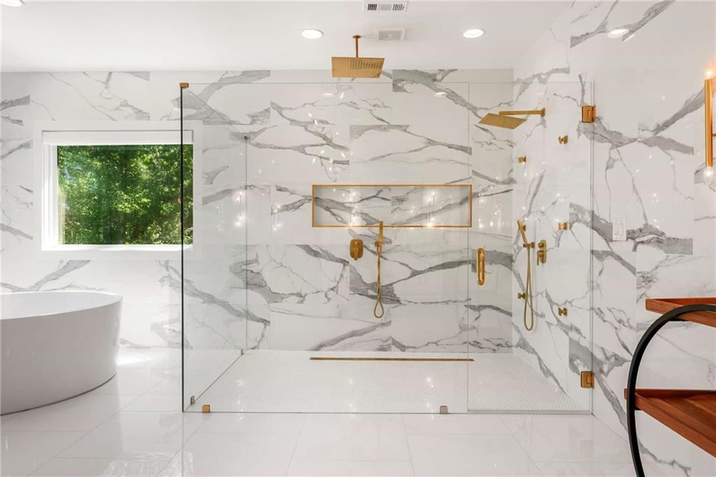 14225 Birmingham Highway