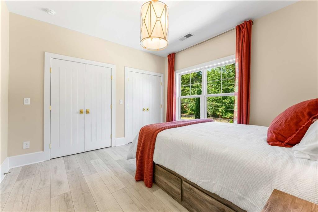 14225 Birmingham Highway