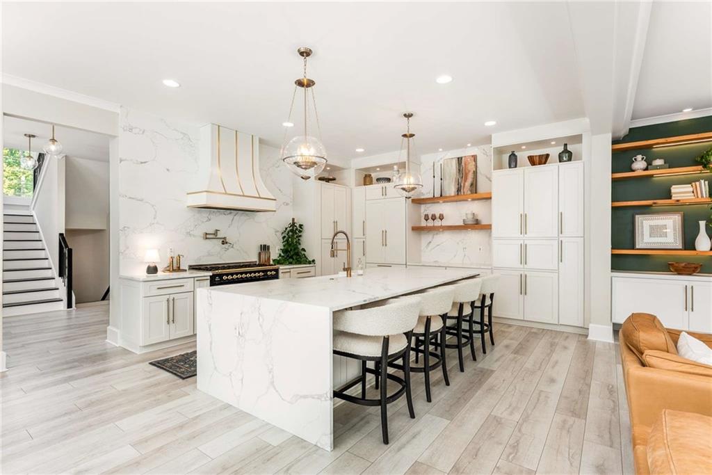 14225 Birmingham Highway