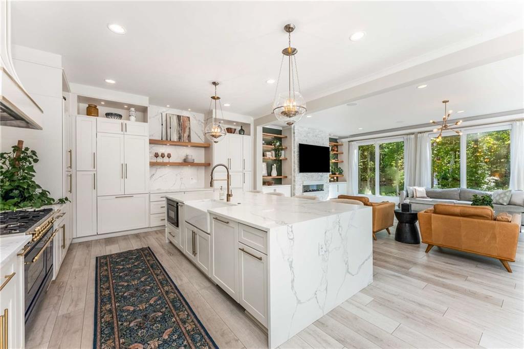 14225 Birmingham Highway