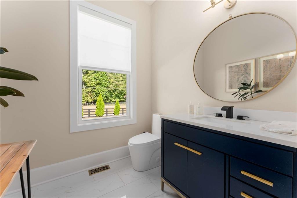 14225 Birmingham Highway