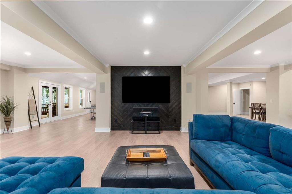 14225 Birmingham Highway