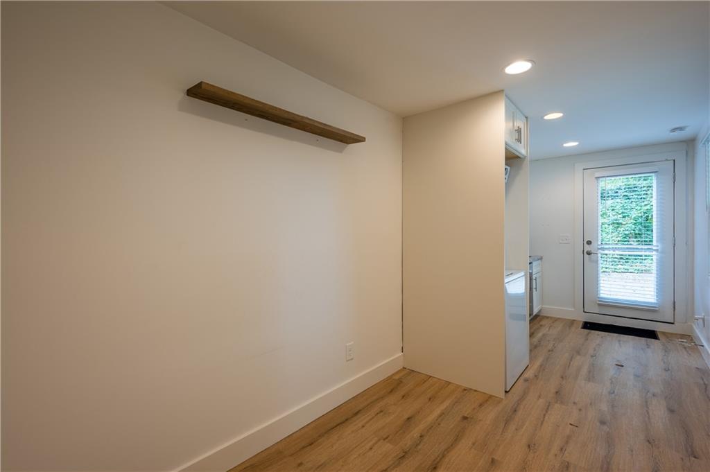 1170 Greenwich Street Unit 7