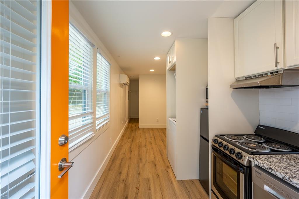 1170 Greenwich Street Unit 7