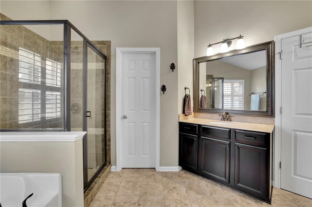 202 Roseman Way