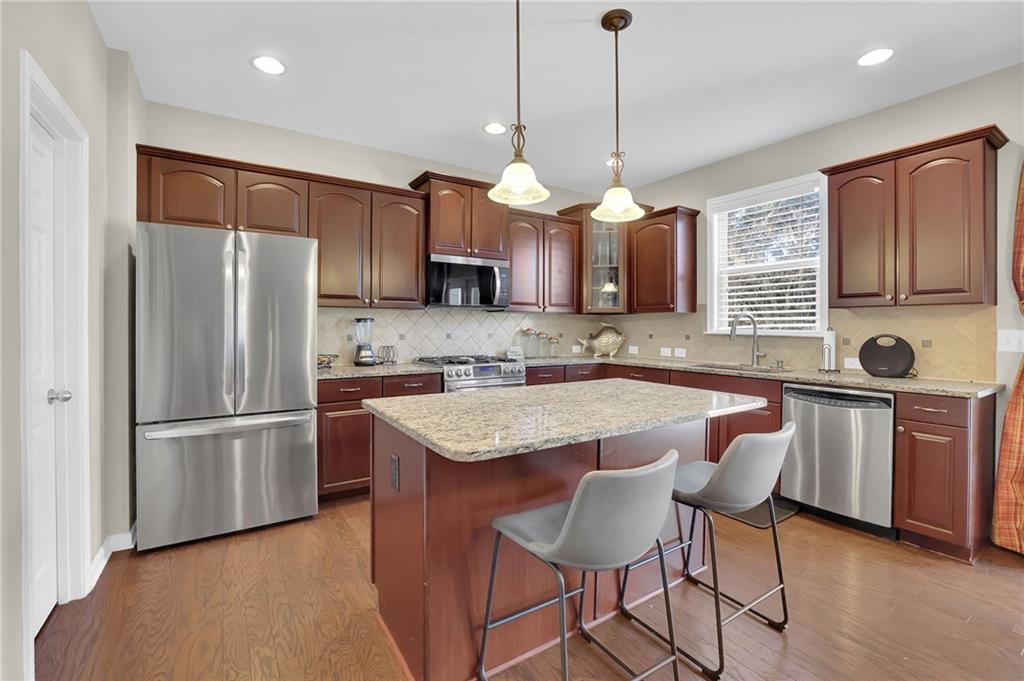 202 Roseman Way