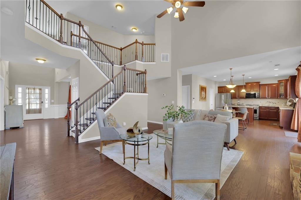 202 Roseman Way