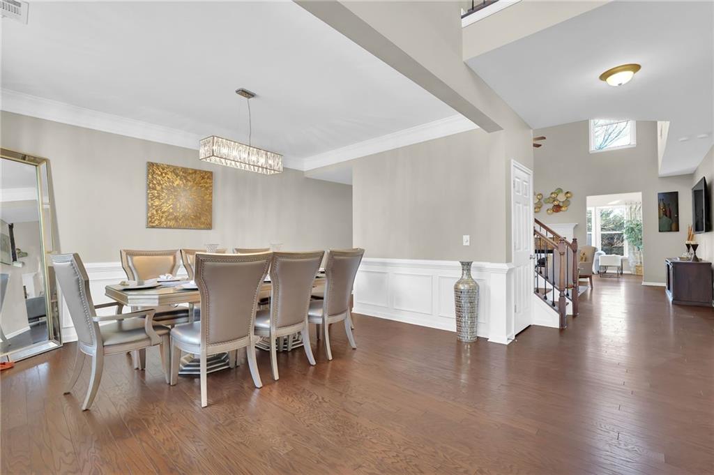 202 Roseman Way