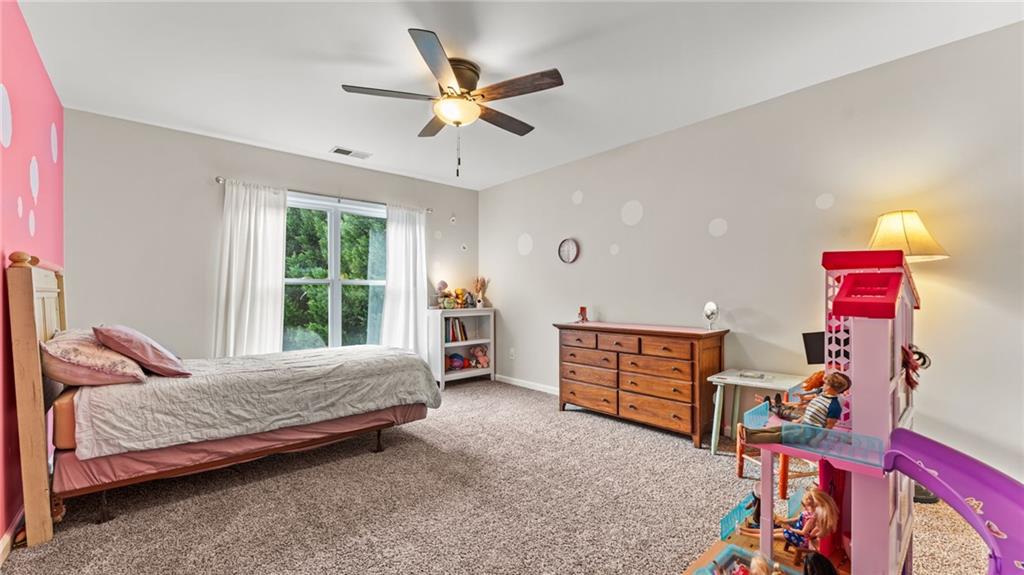 211 Woodview Lane