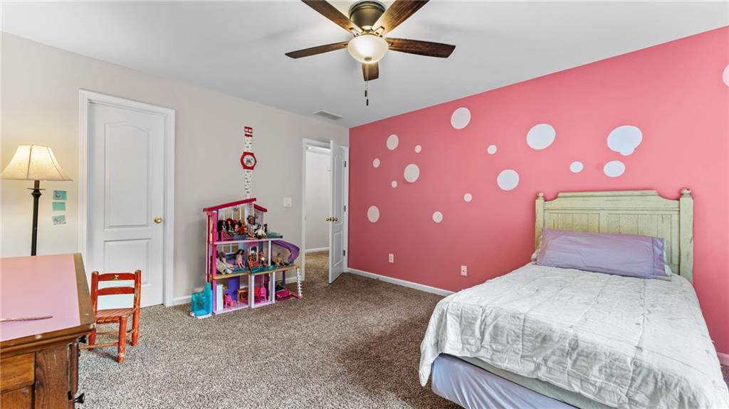 211 Woodview Lane