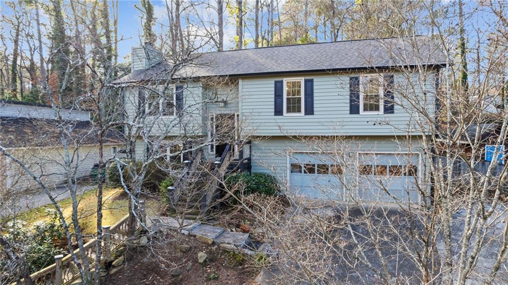 570 Candlewick Lane NW