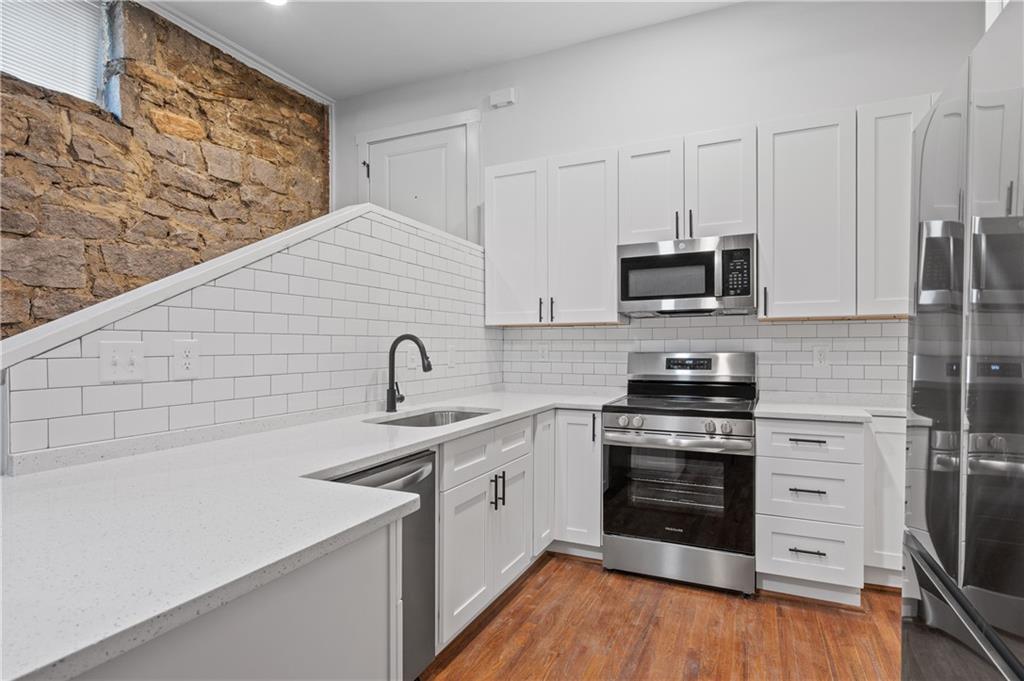 360 Ponce De Leon Avenue NE Unit 15