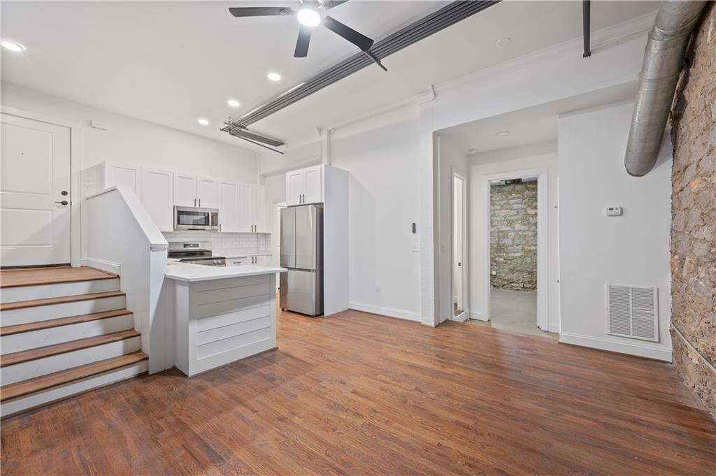 360 Ponce De Leon Avenue NE Unit 15