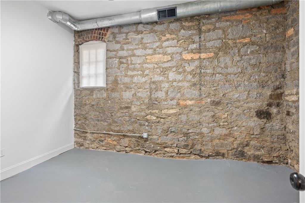 360 Ponce De Leon Avenue NE Unit 15