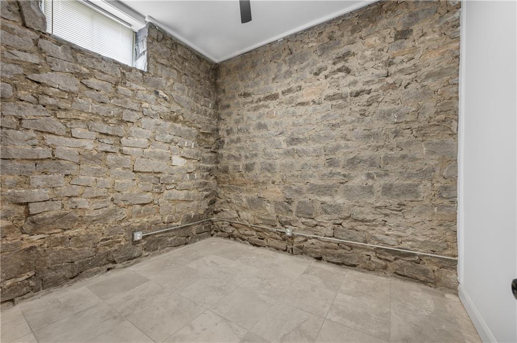 360 Ponce De Leon Avenue NE Unit 16