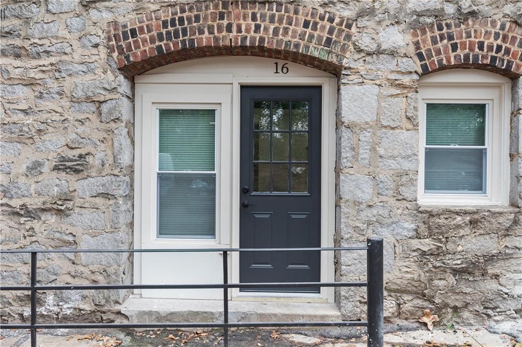 360 Ponce De Leon Avenue NE Unit 16
