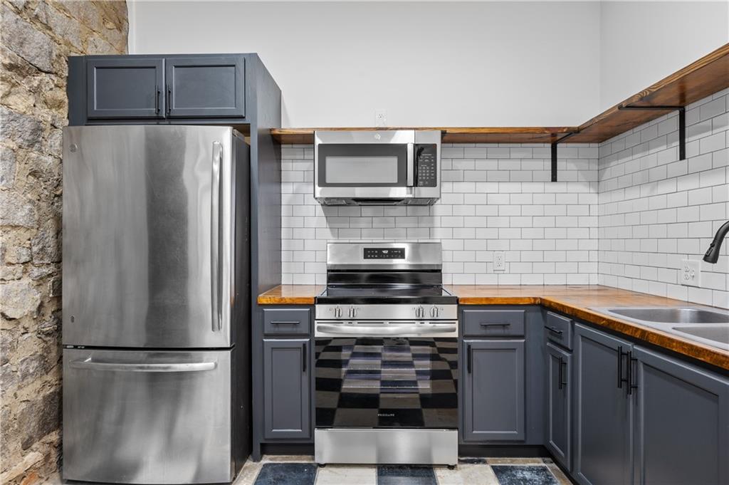 360 Ponce De Leon Avenue NE Unit 16