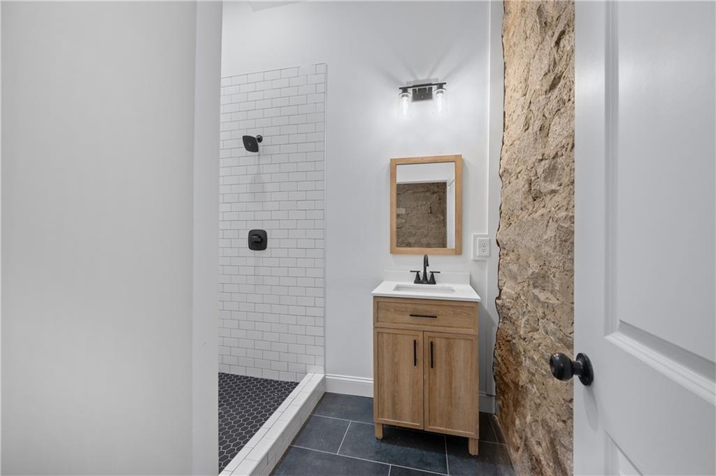 360 Ponce De Leon Avenue NE Unit 16