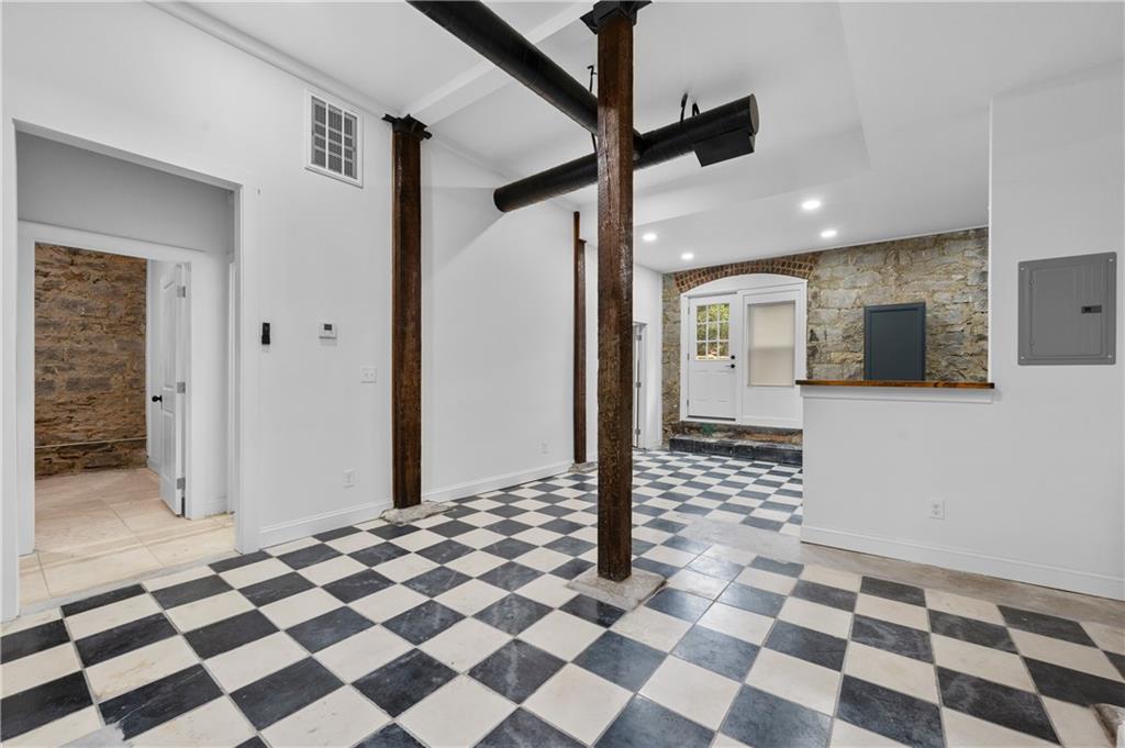 360 Ponce De Leon Avenue NE Unit 16