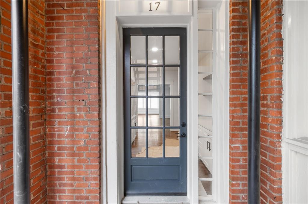 360 Ponce De Leon Avenue NE Unit 17