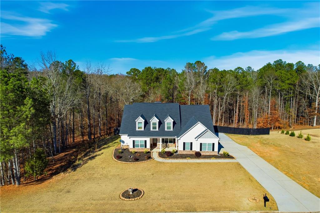 95 Hawthorn Lane