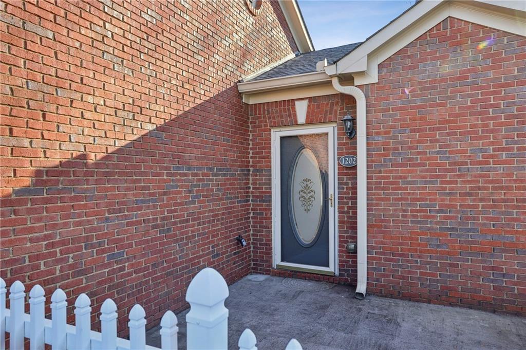 119 HOLIDAY Road Unit 1202