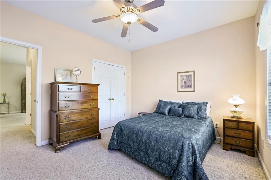 119 HOLIDAY Road Unit 1202