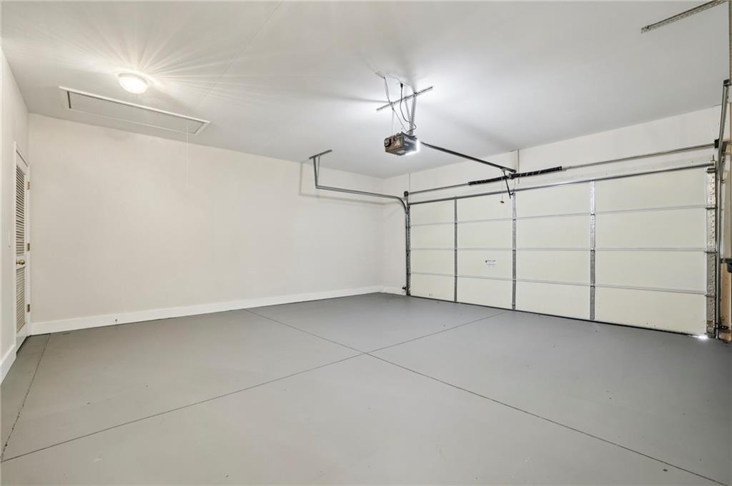 119 HOLIDAY Road Unit 1202