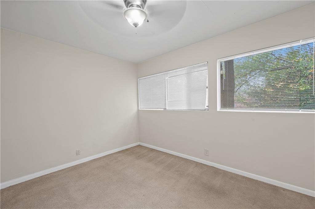 11 Peachtree Hills Avenue NE Unit B5