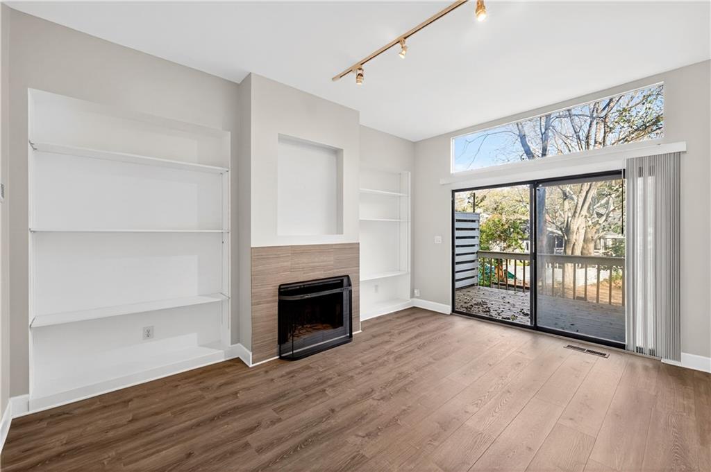 777 Charles Allen Drive NE