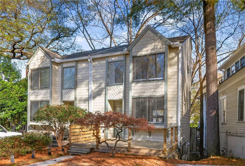 777 Charles Allen Drive NE