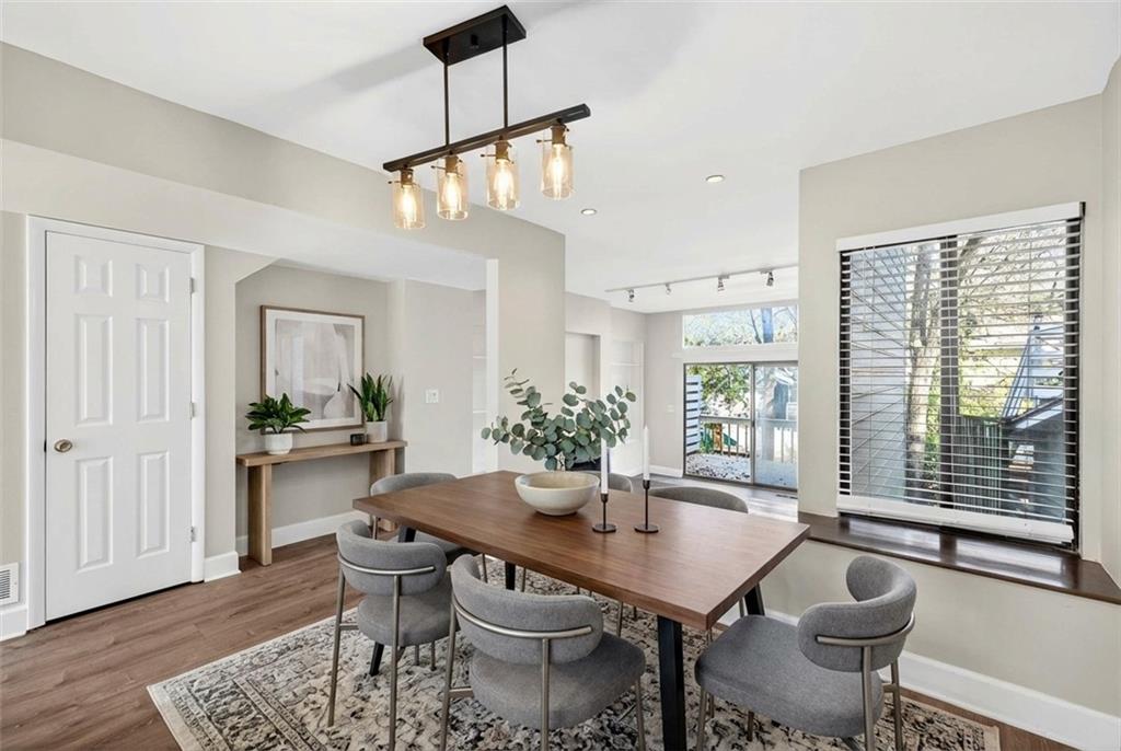 777 Charles Allen Drive NE