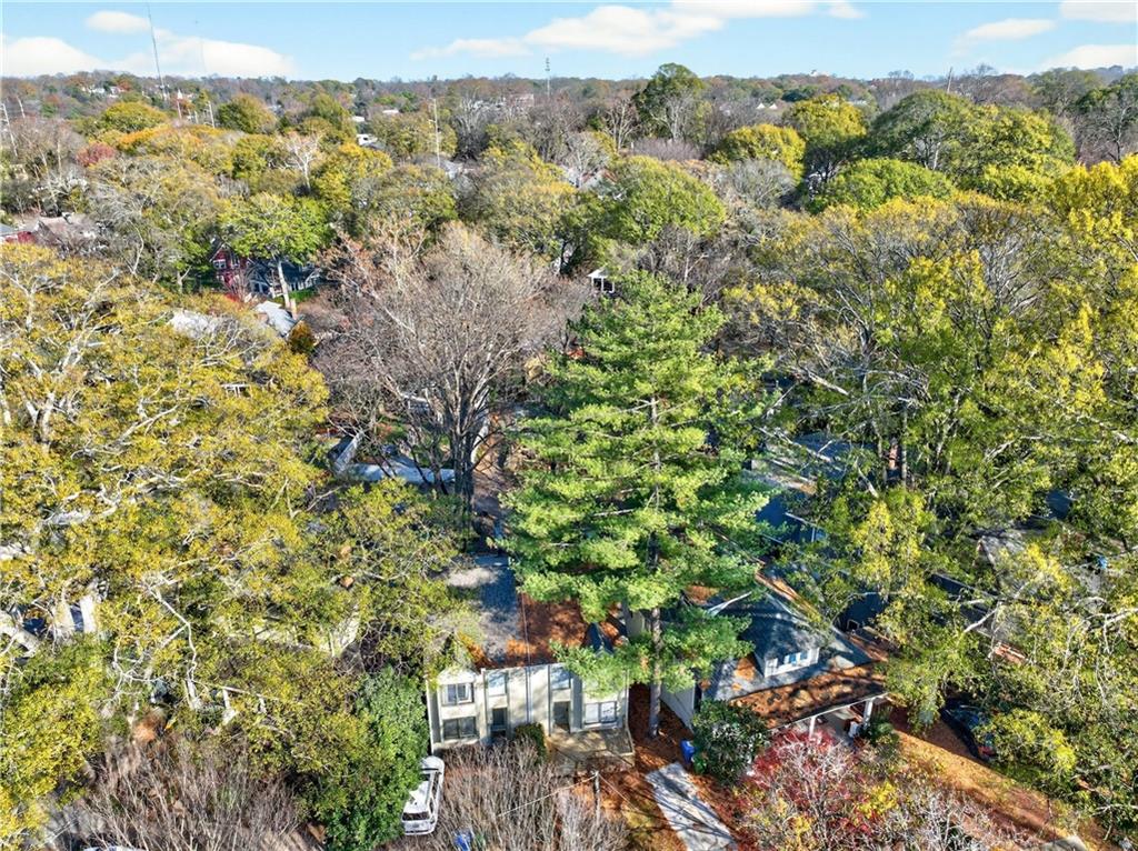 777 Charles Allen Drive NE