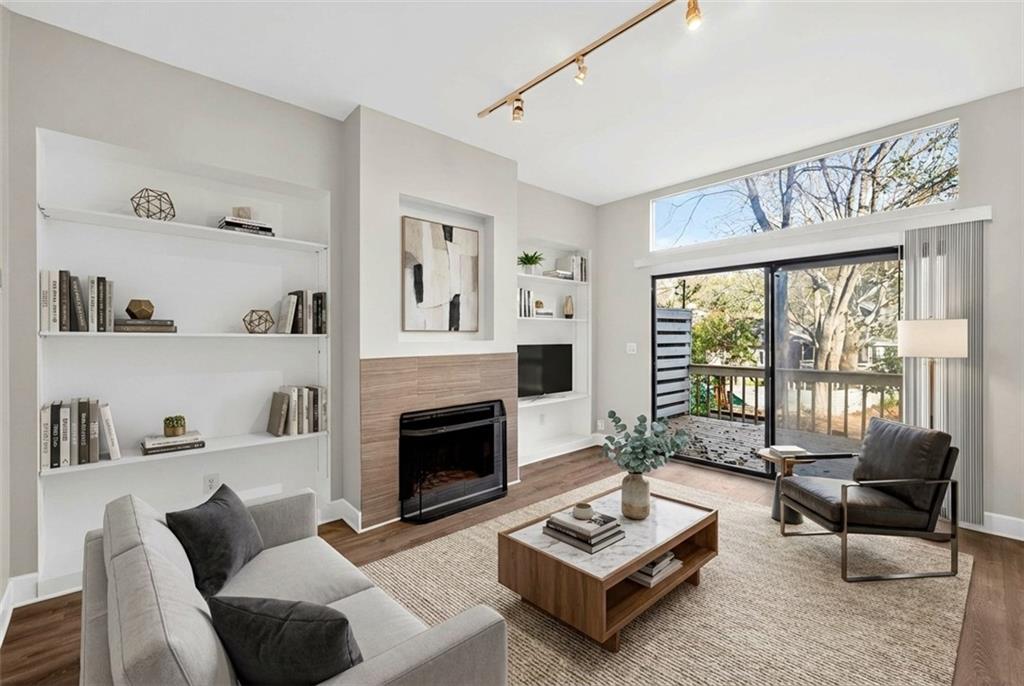 777 Charles Allen Drive NE