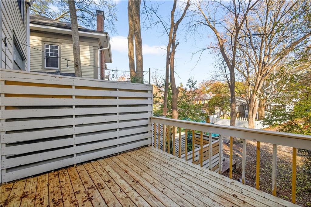 777 Charles Allen Drive NE