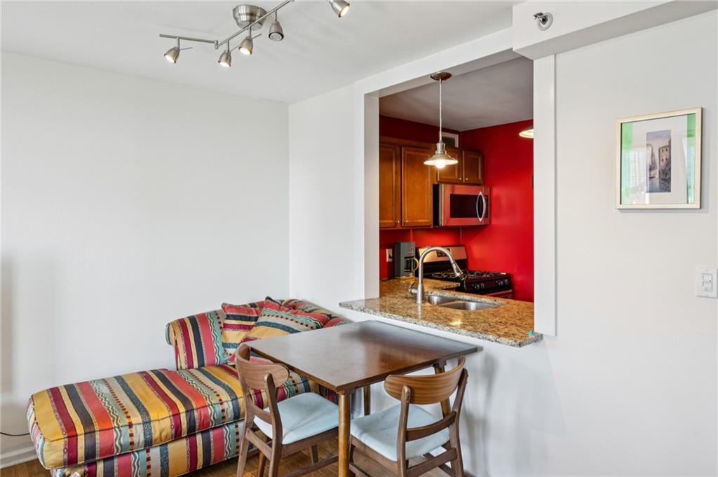 620 PEACHTREE Street NE Unit 1106