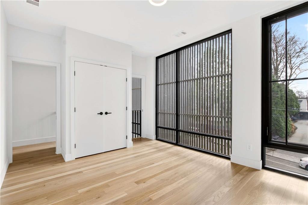 816 Berne Street SE Unit 4