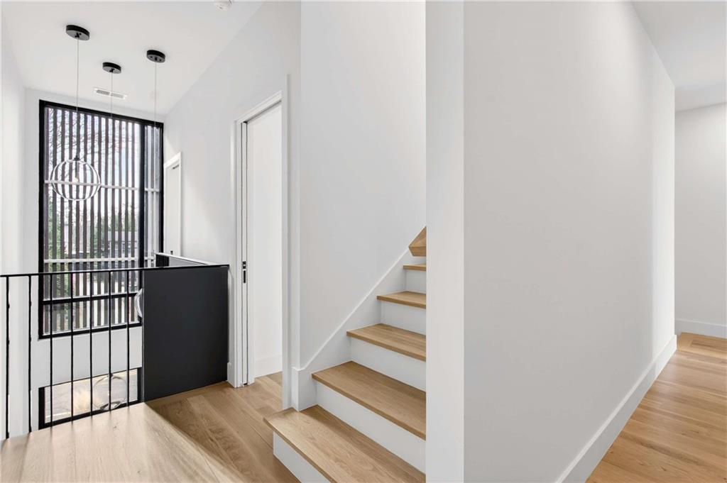 816 Berne Street SE Unit 4