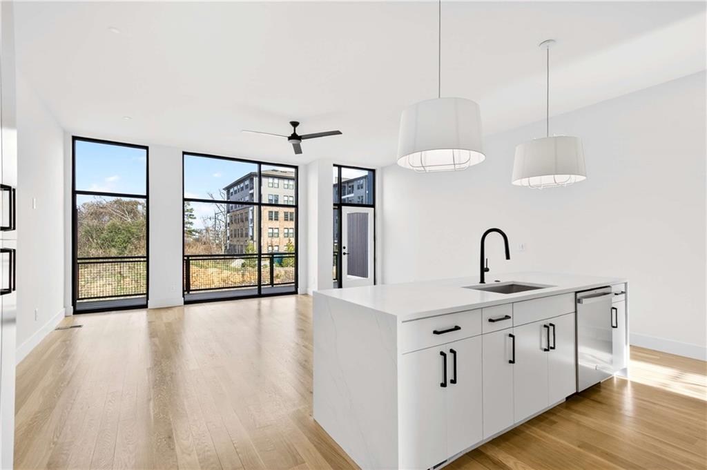 816 Berne Street SE Unit 4