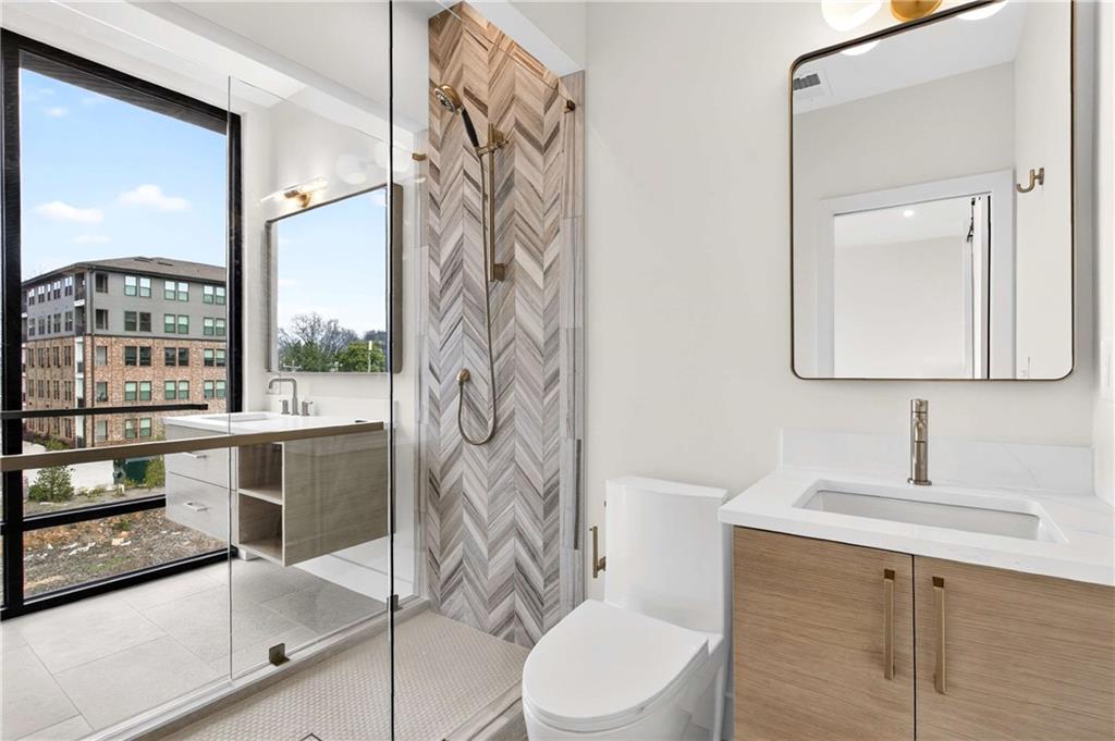 816 Berne Street SE Unit 4