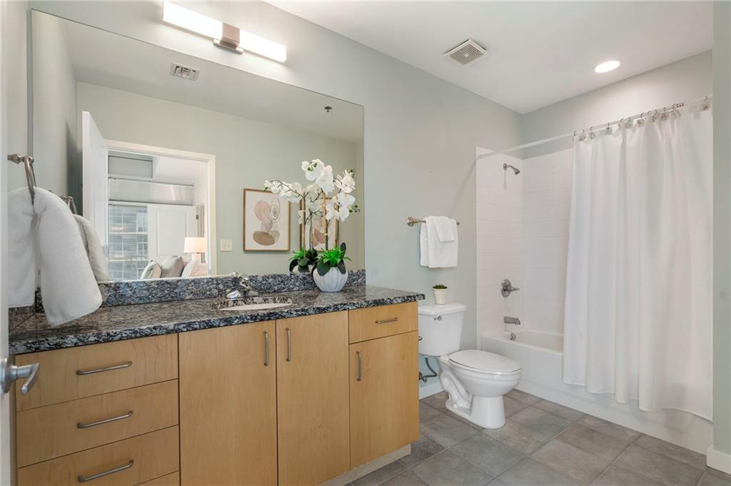 943 Peachtree Street NE Unit 1208