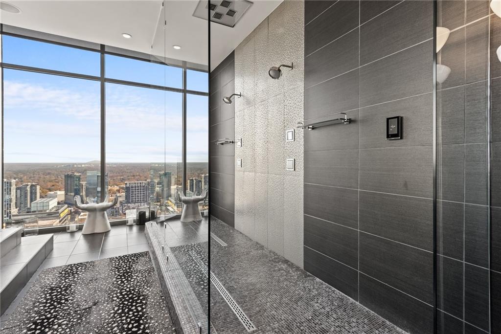 270 17th Street NW Unit 4602